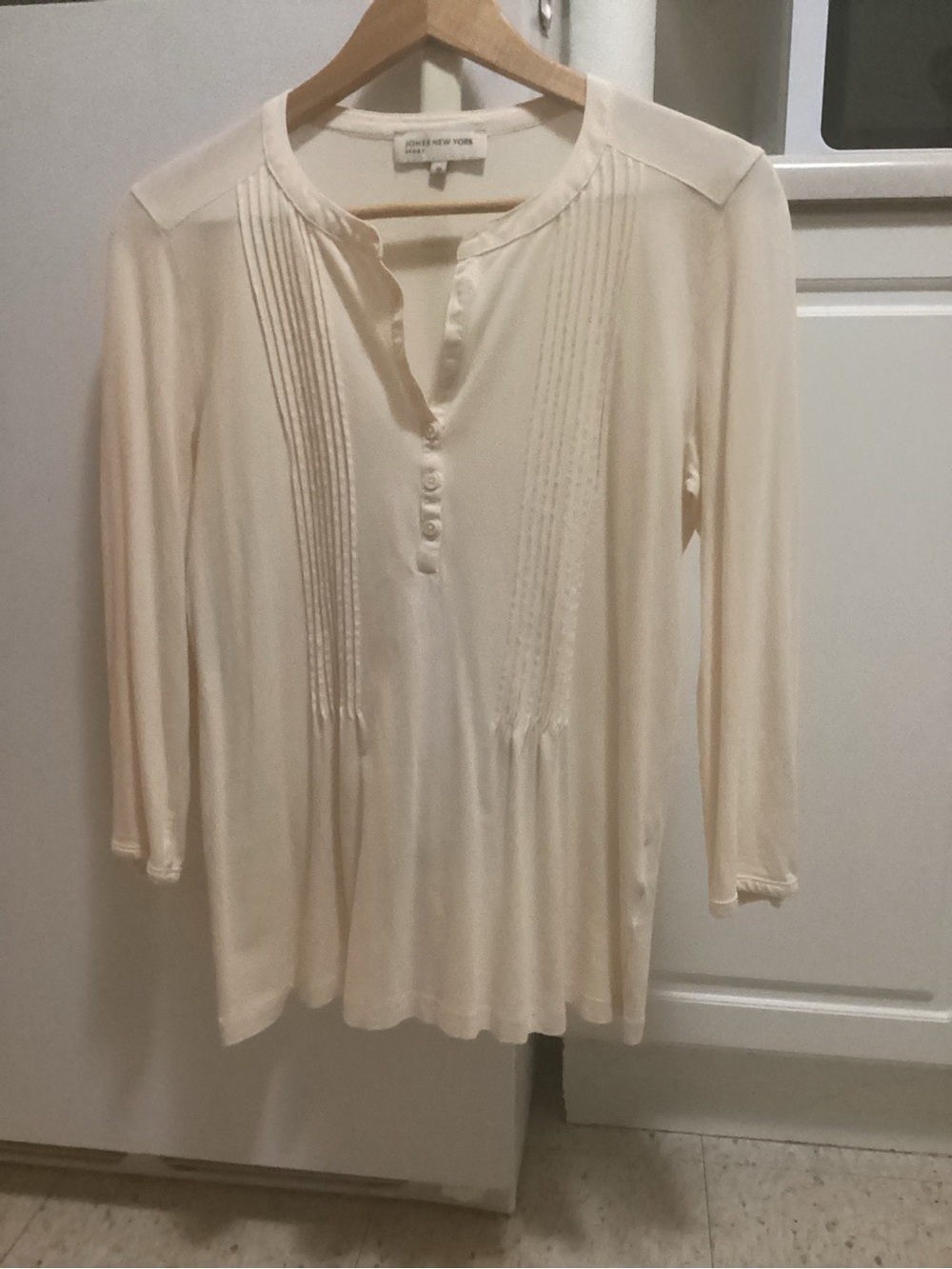 Jones New York Cream Pintuck Henley Top